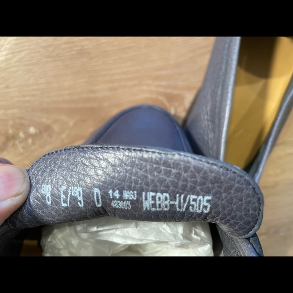 Bally Webb size 9 leather loafers main image 3